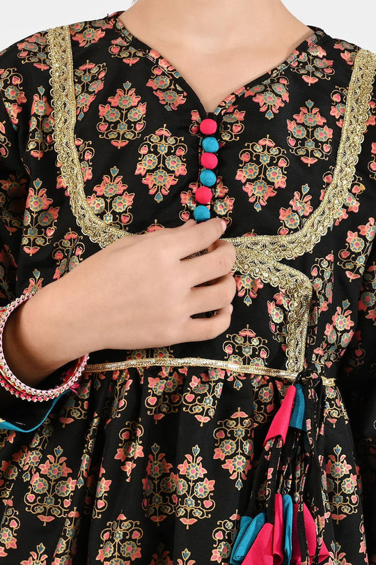 Girls Raw Silk 3Pcs (Gulzar-E-Noor) - Black