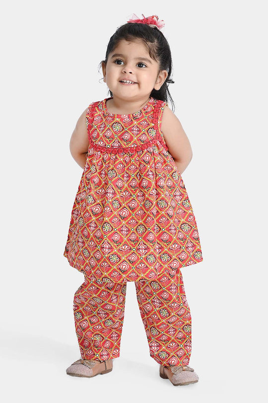 Infant Girls Cotton Poplin Printed 2 Pcs Surkh Phool-Multi