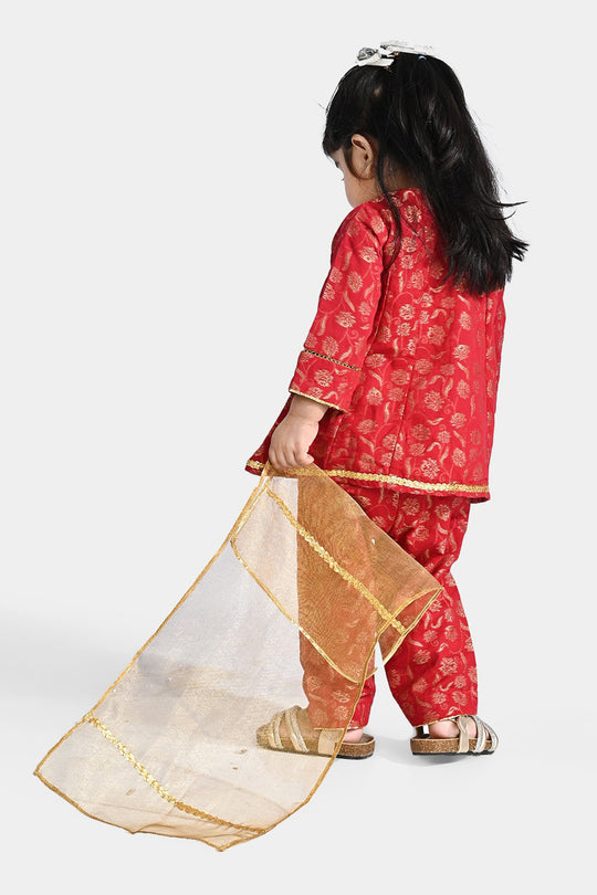 Infant Girls Jacquard 3 Pcs Suit Gulistaan-Red