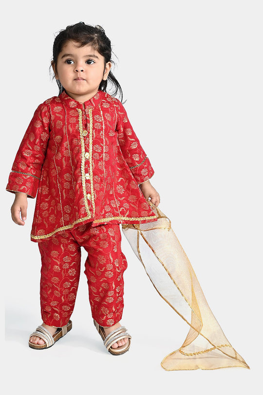 Infant Girls Jacquard 3 Pcs Suit Gulistaan-Red