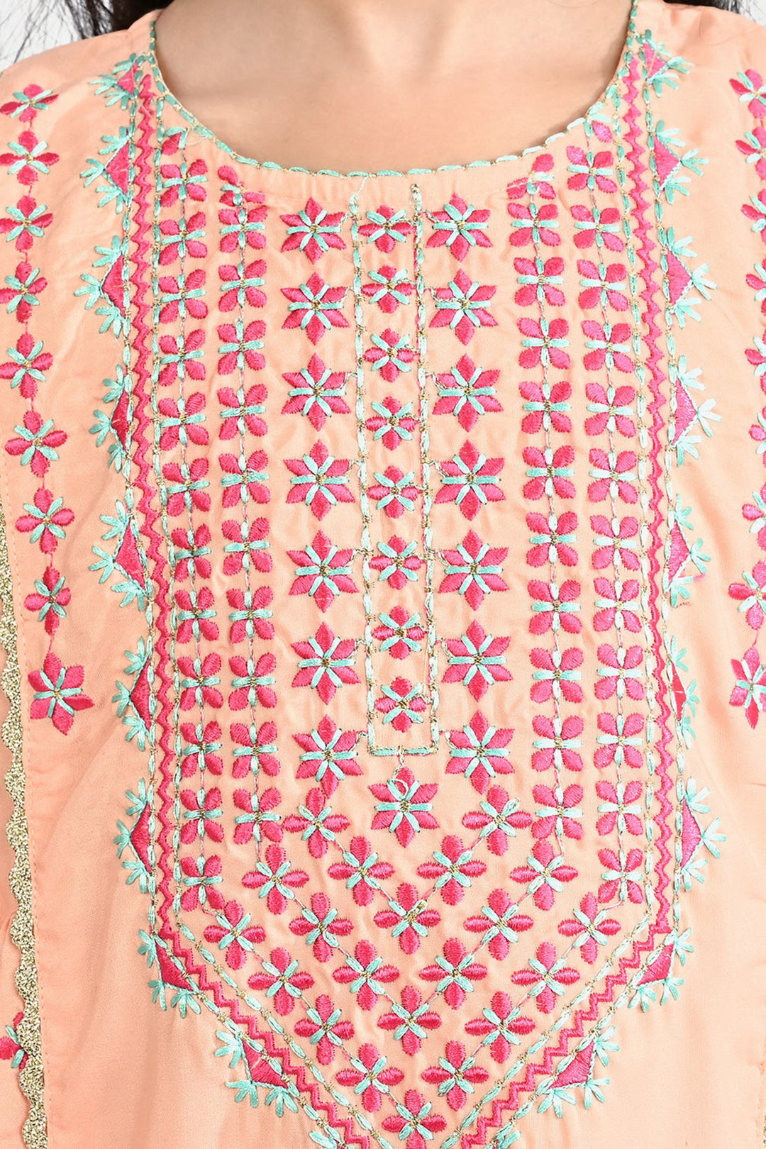 Girls Poly Cambric Emb 2 Pcs Reet - Peach