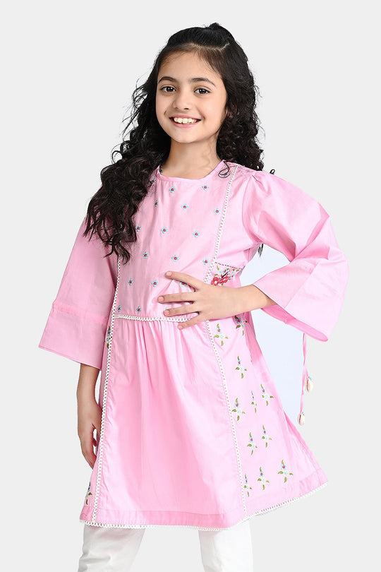 Girls Cotton Poplin Emb kurti Hope-Pink