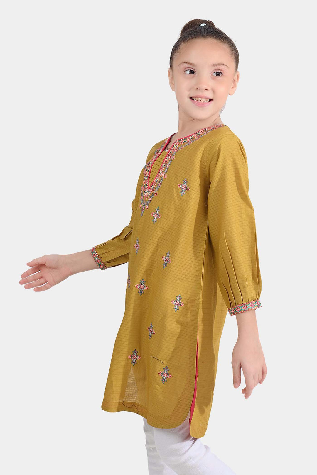 Girls Cotton Emb Kurti Maheru-Dhani